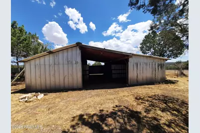 44050 W Fort Rock Road, Seligman, AZ 86337 - Photo 23