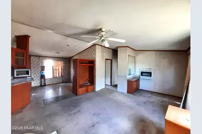 44050 W Fort Rock Road, Seligman, AZ 86337 - Photo 7