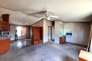 44050 W Fort Rock Rd, Seligman, AZ 86337 - Photo 7