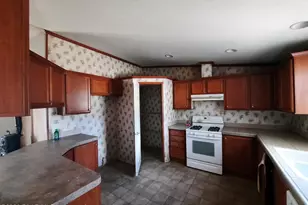 44050 W Fort Rock Rd, Seligman, AZ 86337 - Photo 5