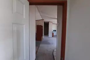 44050 W Fort Rock Rd, Seligman, AZ 86337 - Photo 15