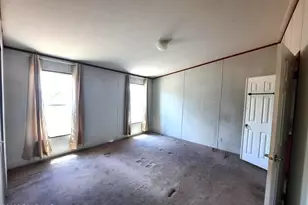 44050 W Fort Rock Rd, Seligman, AZ 86337 - Photo 9