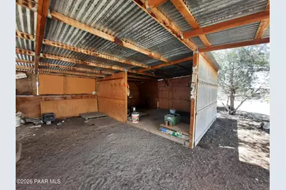 44050 W Fort Rock Road, Seligman, AZ 86337 - Photo 27