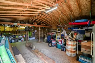 8360 W Barrington Rd, Wilhoit, AZ 86332 - Photo 21