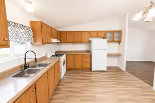 17072 E Duffers Dr, Spring Valley, AZ 86333 - Photo 9