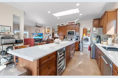 2932 N Skylight Drive, Kingman, AZ 86401 - Photo 3