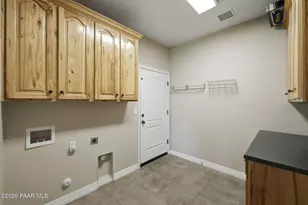 9040 N Antelope Mdws Dr, Prescott Valley, AZ 86315 - Photo 25