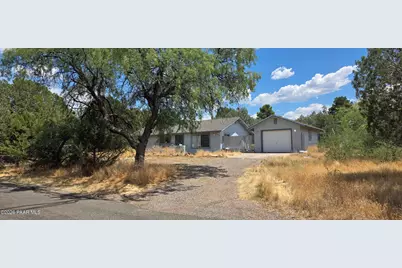 4805 E Cochise Drive, Rimrock, AZ 86335 - Photo 1