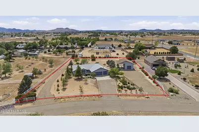1058 Chuck Wagon Lane, Chino Valley, AZ 86323 - Photo 3