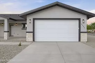 8585 E Apache Dr, Prescott Valley, AZ 86314 - Photo 5