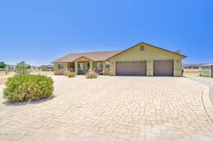 9837 E Lonesome Valley Rd, Prescott Valley, AZ 86315 - Photo 33