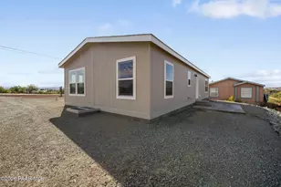 19733 E Stagecoach Trail, Mayer, AZ 86333 - Photo 25