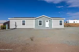 19733 E Stagecoach Trail, Mayer, AZ 86333 - Photo 1