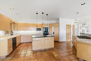 230 Crestwood E, Prescott, AZ 86303 - Photo 21