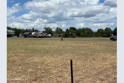 18628 S Joseph Hodge Road, Peeples Valley, AZ 86332 - Photo 17