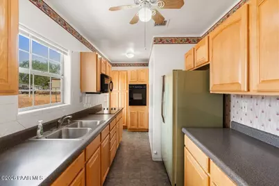 2469 N Thunder Lane, Chino Valley, AZ 86323 - Photo 5