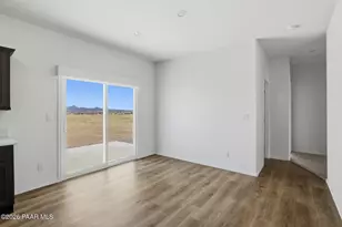 3419 W Cherry Blossom Ln, Paulden, AZ 86334 - Photo 13