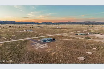 3419 W Cherry Blossom Lane, Paulden, AZ 86334 - Photo 29