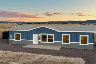 3419 W Cherry Blossom Ln, Paulden, AZ 86334 - Photo 5
