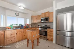 17775 E Rocking J Ln, Dewey-Humboldt, AZ 86327 - Photo 11