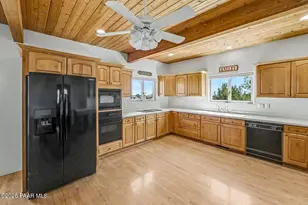 1858 Forest View, Prescott, AZ 86305 - Photo 7
