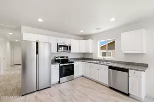 6201 N Reata Dr, Prescott Valley, AZ 86314 - Photo 9