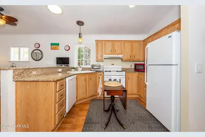 1940 N Baker Street, Prescott Valley, AZ 86314 - Photo 7