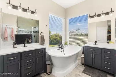 7648 E Nightingale Star Lane, Prescott Valley, AZ 86315 - Photo 15