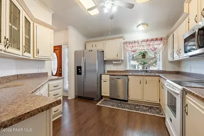 3349 N Lynx Lake Drive, Prescott Valley, AZ 86314 - Photo 11
