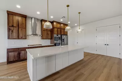 561 S Lakeview Drive, Prescott, AZ 86301 - Photo 11