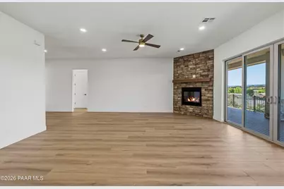 561 S Lakeview Drive, Prescott, AZ 86301 - Photo 5