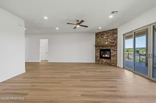 561 S Lakeview Dr, Prescott, AZ 86301 - Photo 5