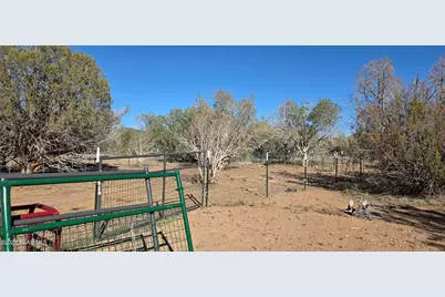 35636 Elk Lane, Seligman, AZ 86337 - Photo 27