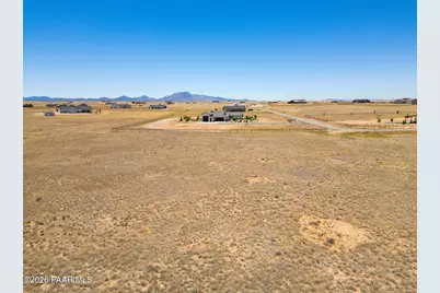 6895 E Cactus Bloom Lane, Prescott Valley, AZ 86315 - Photo 11