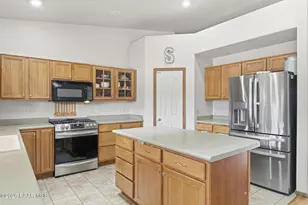 8183 N Blessing Ln, Prescott Valley, AZ 86315 - Photo 7