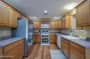 934 E Damion Loop, Chino Valley, AZ 86323 - Photo 9