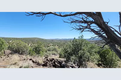 21095 E McKenzie Drive, Kingman, AZ 86401 - Photo 17