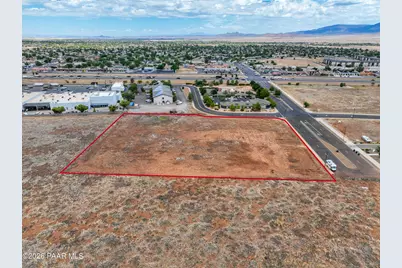 8391 E Eastridge Drive, Prescott Valley, AZ 86314 - Photo 1