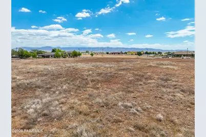 8391 E Eastridge Drive, Prescott Valley, AZ 86314 - Photo 11