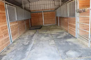 1660 S Lasso Ln, Chino Valley, AZ 86323 - Photo 11