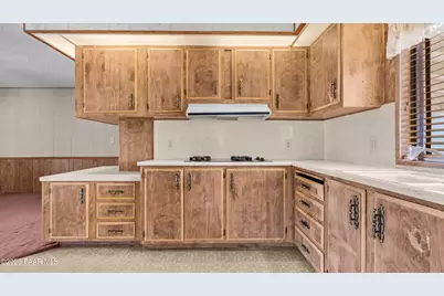 12070 E Yavapai Drive, Dewey-Humboldt, AZ 86327 - Photo 15