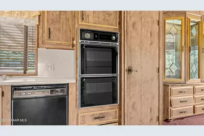 12070 E Yavapai Drive, Dewey-Humboldt, AZ 86327 - Photo 17