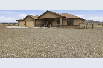 9860 N Loper Road, Prescott Valley, AZ 86315 - Photo 35