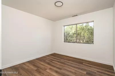10375 E Oak Creek Valley Drive, Cornville, AZ 86325 - Photo 17