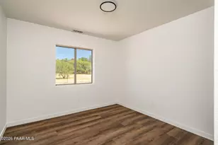 10375 E Oak Creek Valley Dr, Cornville, AZ 86325 - Photo 15