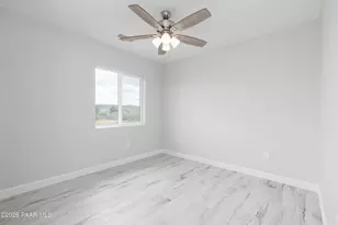 20272 E Hereford Dr, Mayer, AZ 86333 - Photo 11