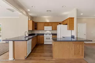 7297 E Horizon Way, Prescott Valley, AZ 86315 - Photo 13