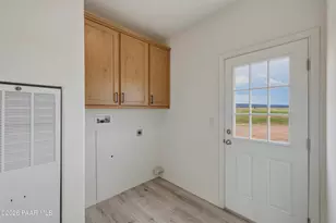 27139 N Kingdom Ct, Paulden, AZ 86334 - Photo 17