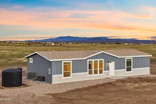27139 N Kingdom Ct, Paulden, AZ 86334 - Photo 21