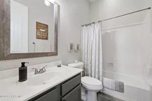 6200 E Beecher Loop, Prescott Valley, AZ 86314 - Photo 17